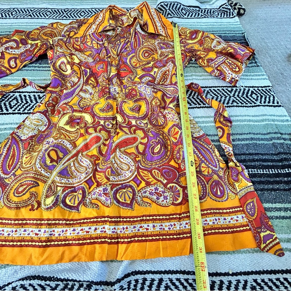Vintage 70s orange and purple point collar minidress - Picture 2 of 7